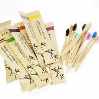 Kit Escovas de Bambu Ecológicas Natural Macias Com Cores Sortidas